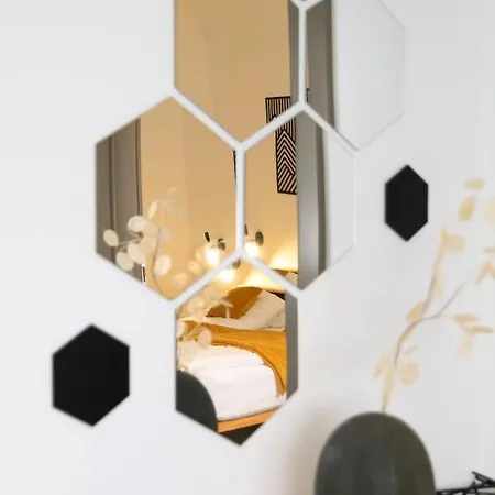 Szolid Apartment